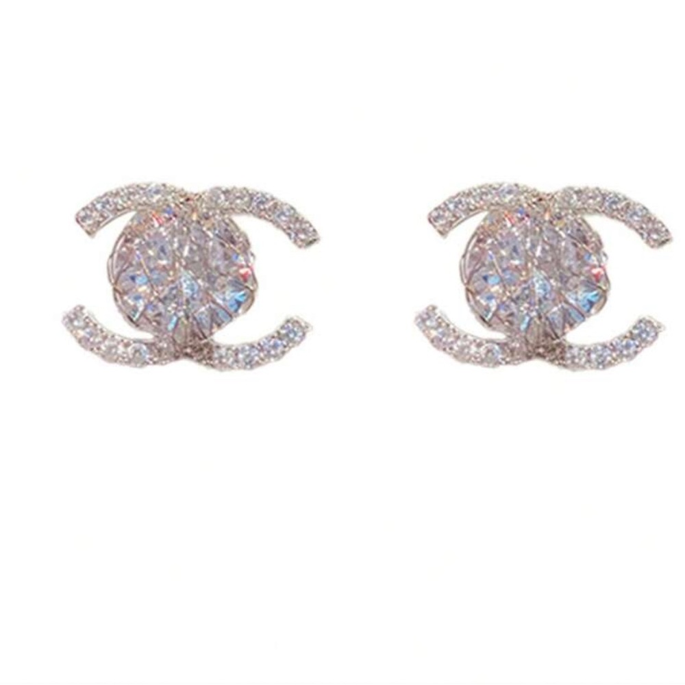 ✨Delicate Zirconia Earrings ✨